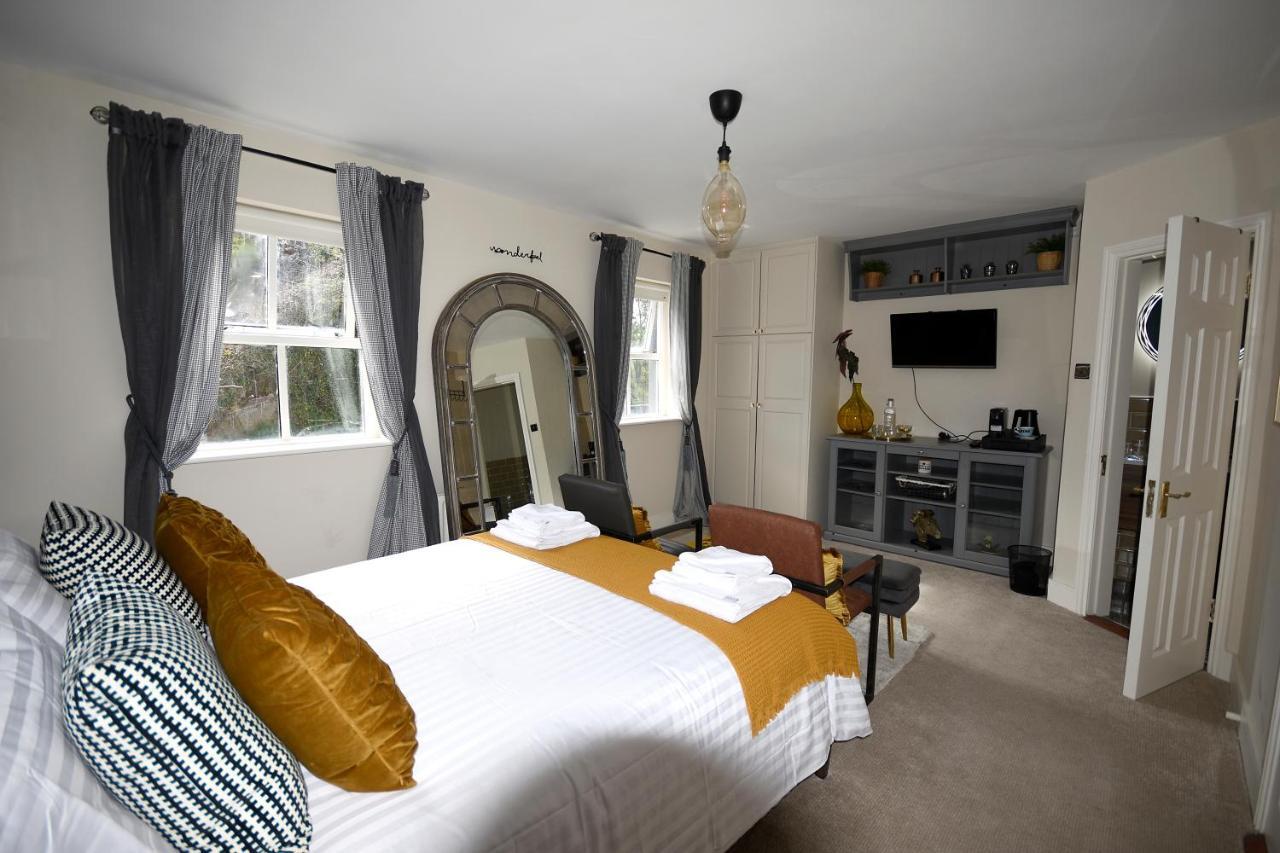 Bed and Breakfast The Pink Door Westport Exteriér fotografie